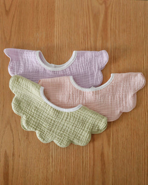 Open image in slideshow, Soft Petal Bibs
